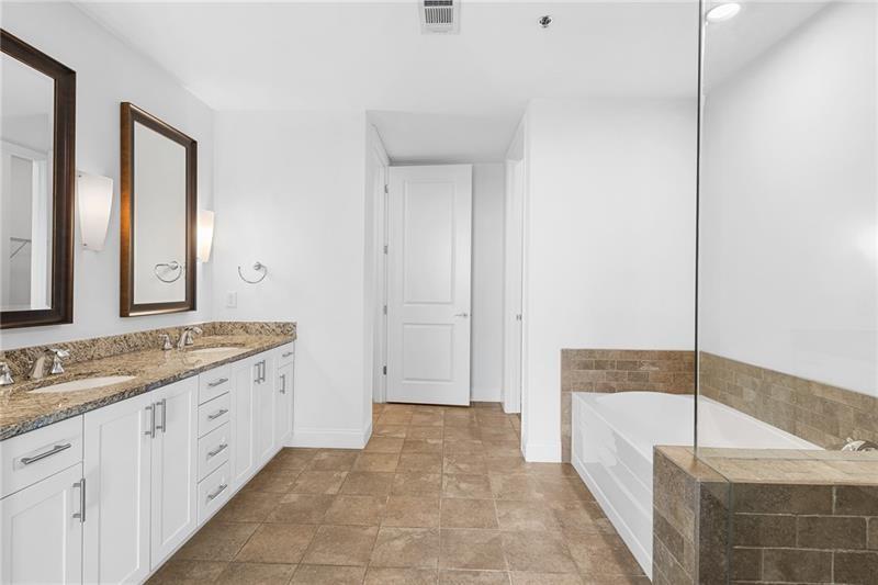 270 17th Street NW Unit 2307