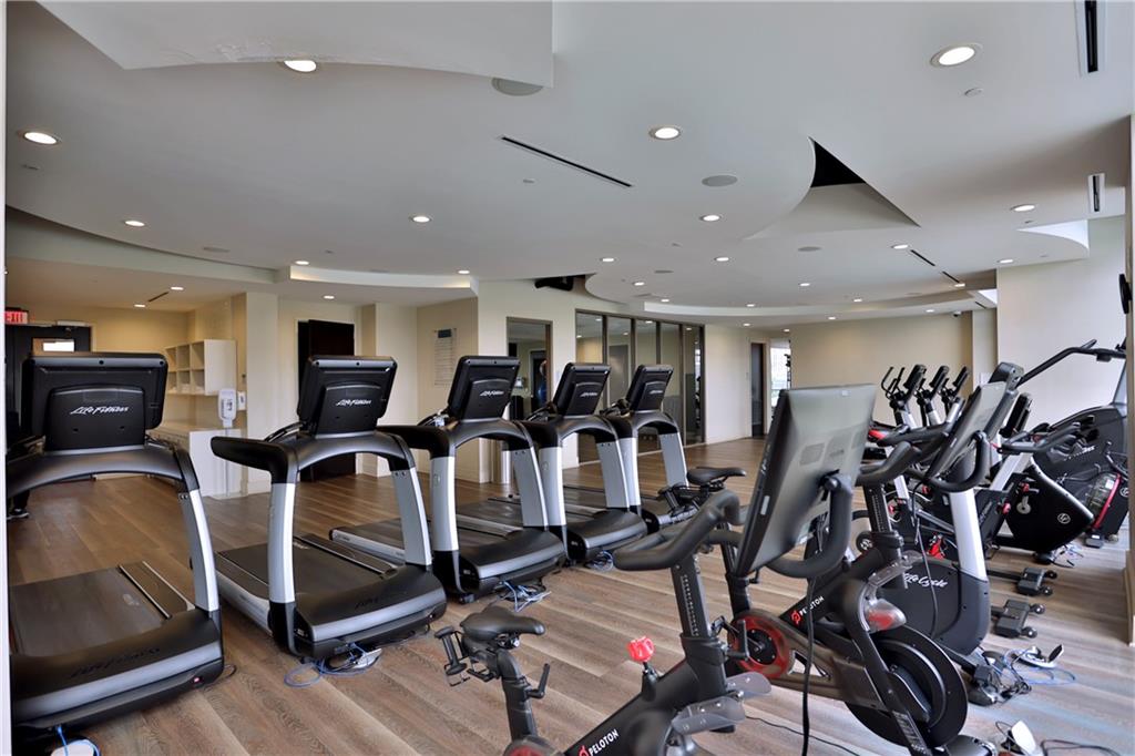 270 17th Street NW Unit 2307