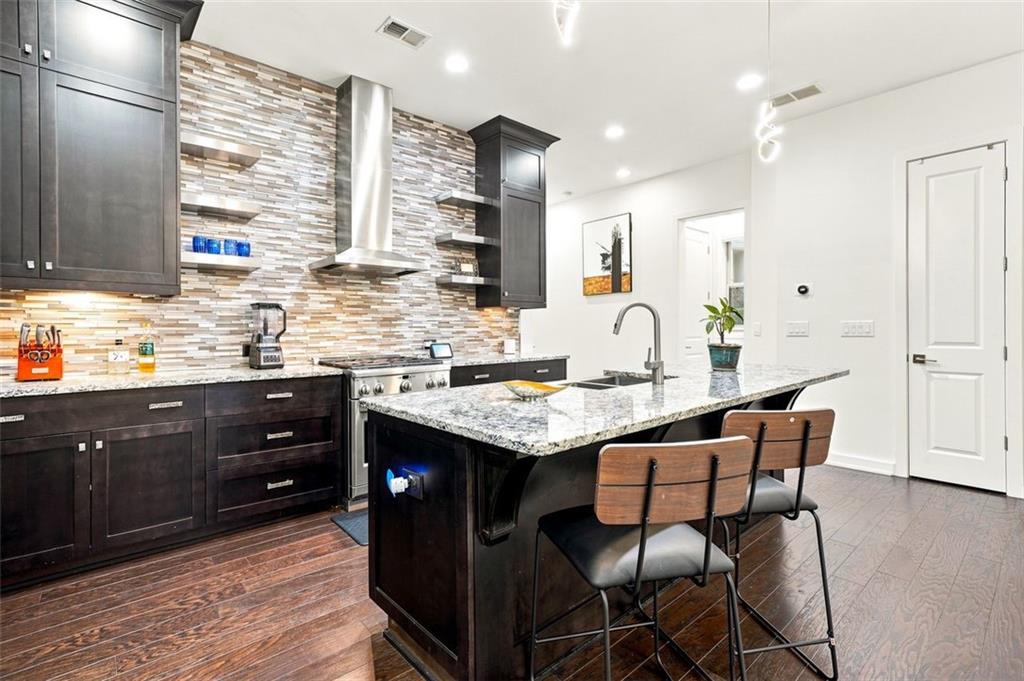 826 Canterbury Overlook