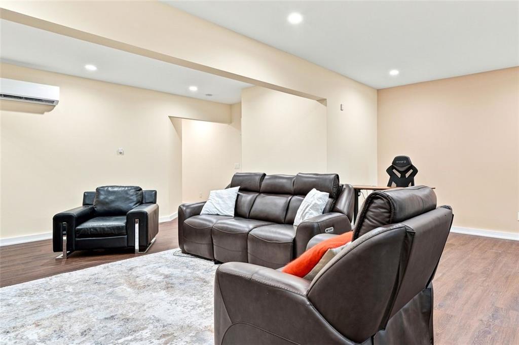826 Canterbury Overlook