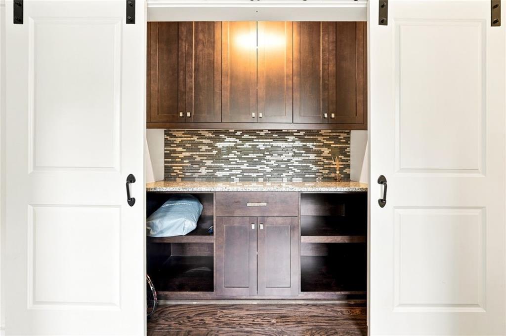 826 Canterbury Overlook