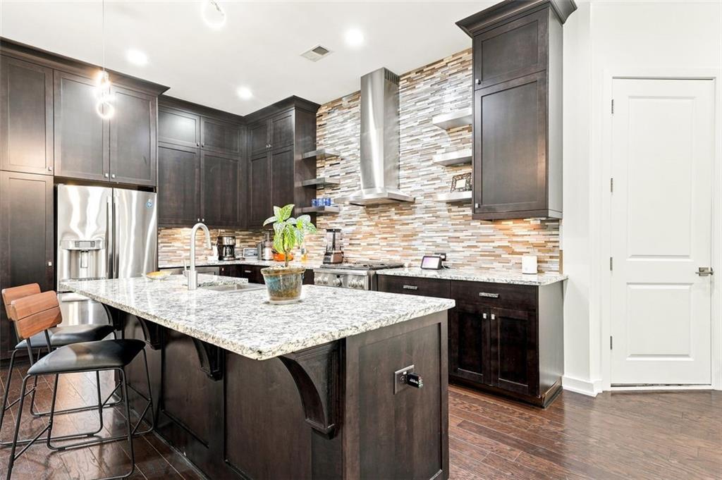 826 Canterbury Overlook