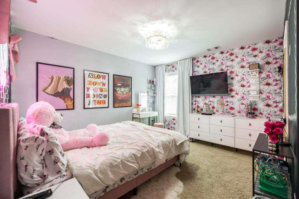 315 Deven Court