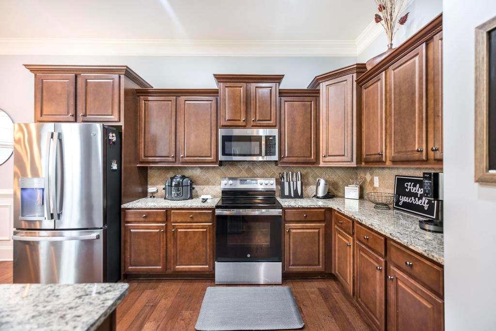 315 Deven Court
