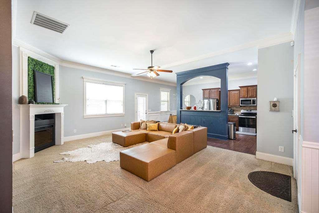 315 Deven Court