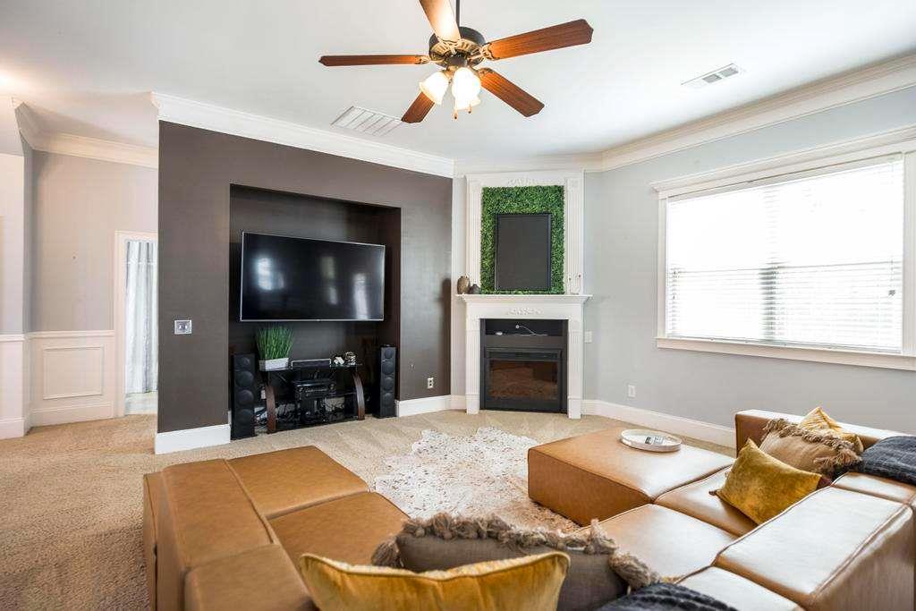 315 Deven Court