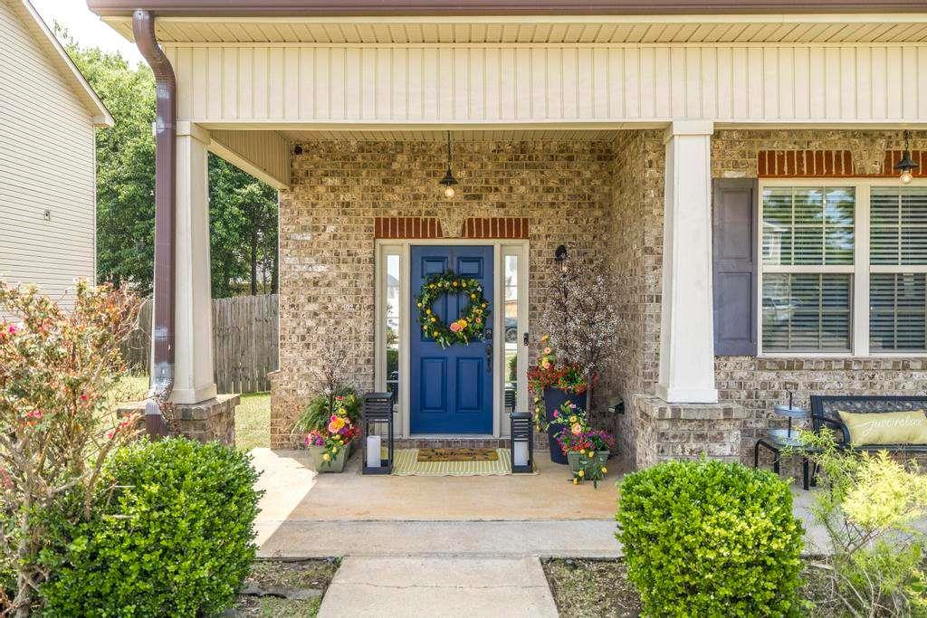 315 Deven Court