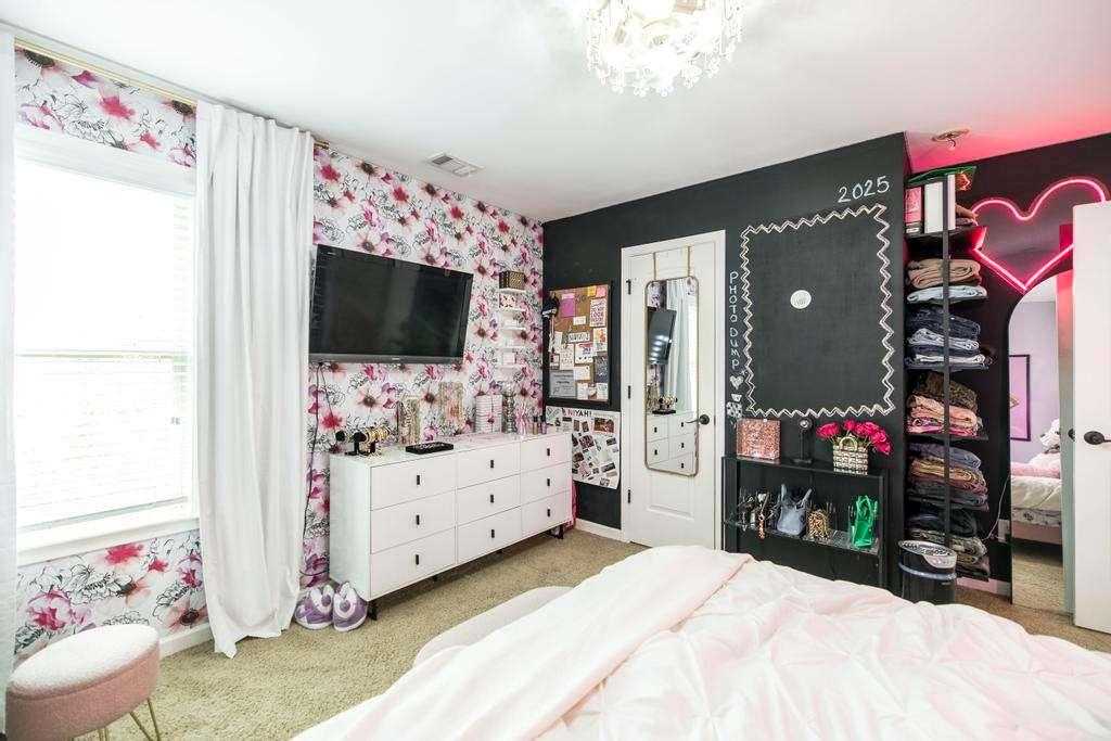 315 Deven Court