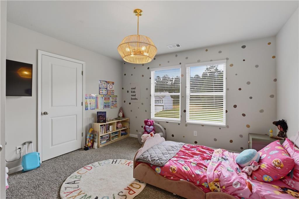 105 Oakbrook Lane