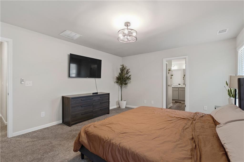 105 Oakbrook Lane