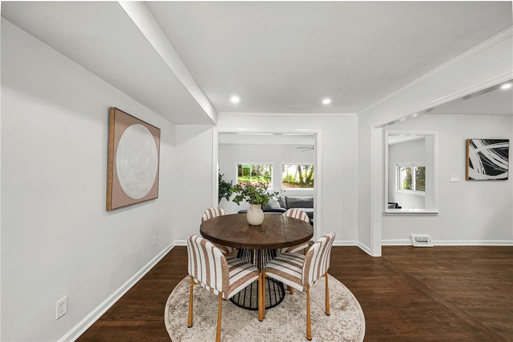 3423 Rugby Circle