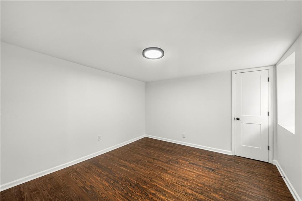 3423 Rugby Circle