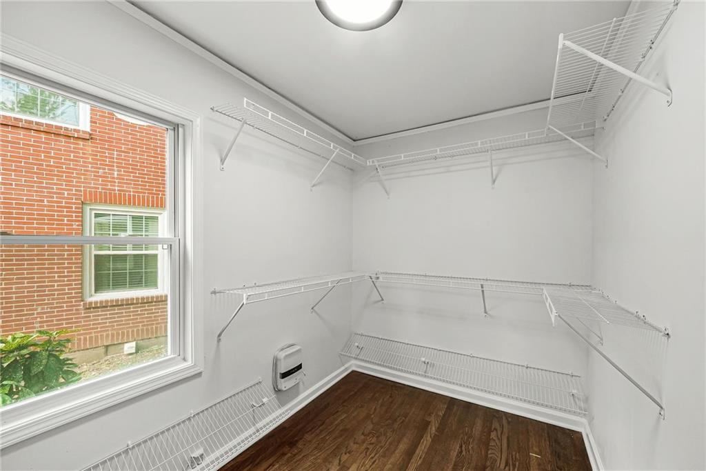 3423 Rugby Circle