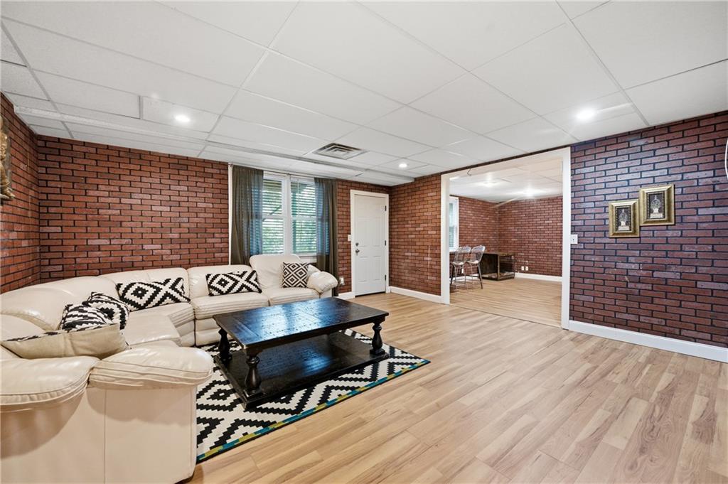 285 Merritt Drive