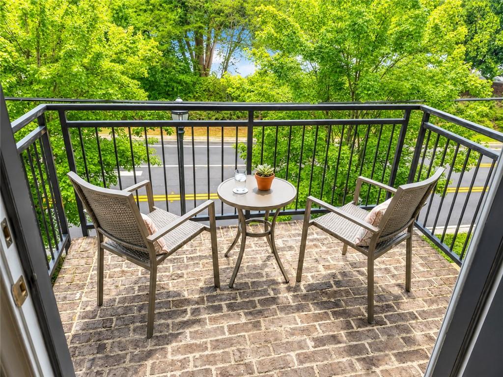 2522 Appleden Place Unit 6