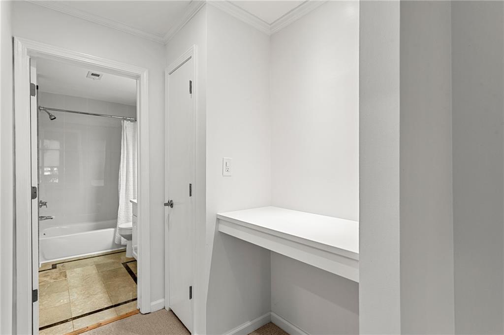 3655 Habersham Road NE Unit B236