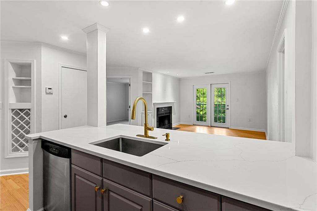 3655 Habersham Road NE Unit B236