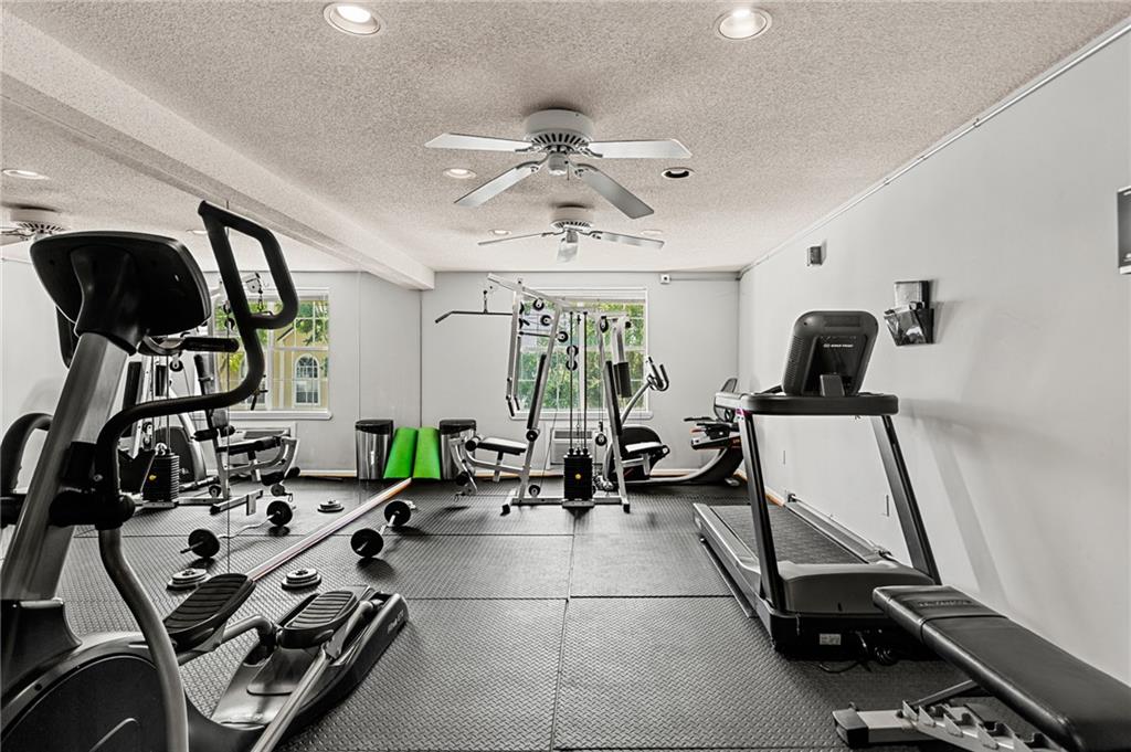 3655 Habersham Road NE Unit B236