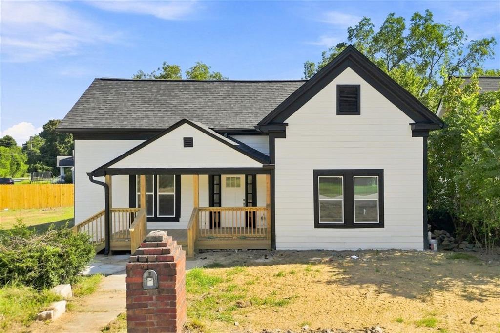 7516 Conyers Street