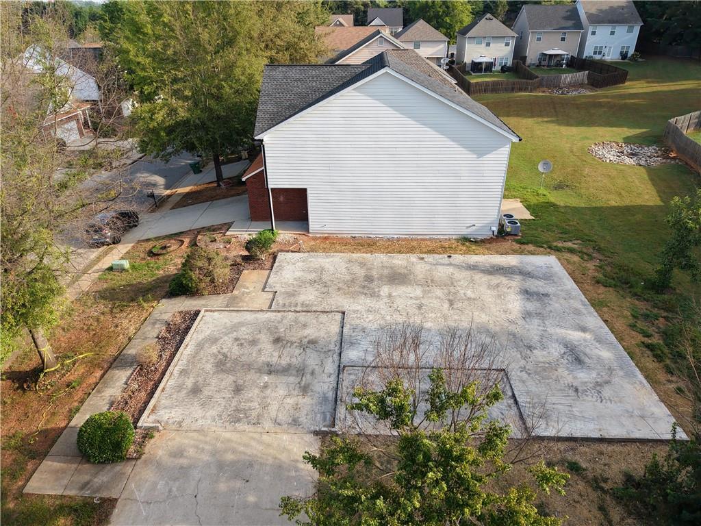 140 Whimsical Court