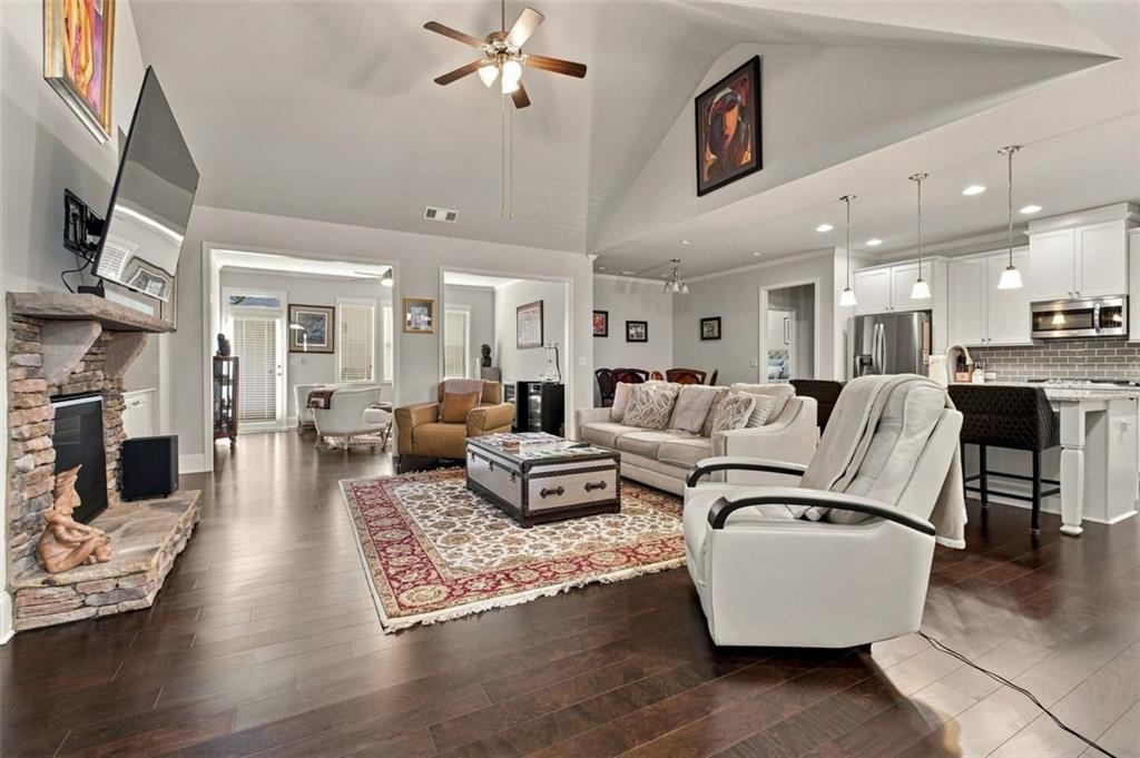 6595 Bransford Drive