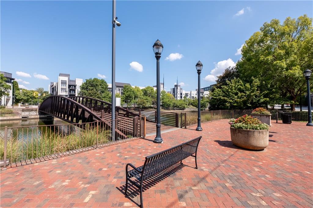 260 18th Street NW Unit 10304