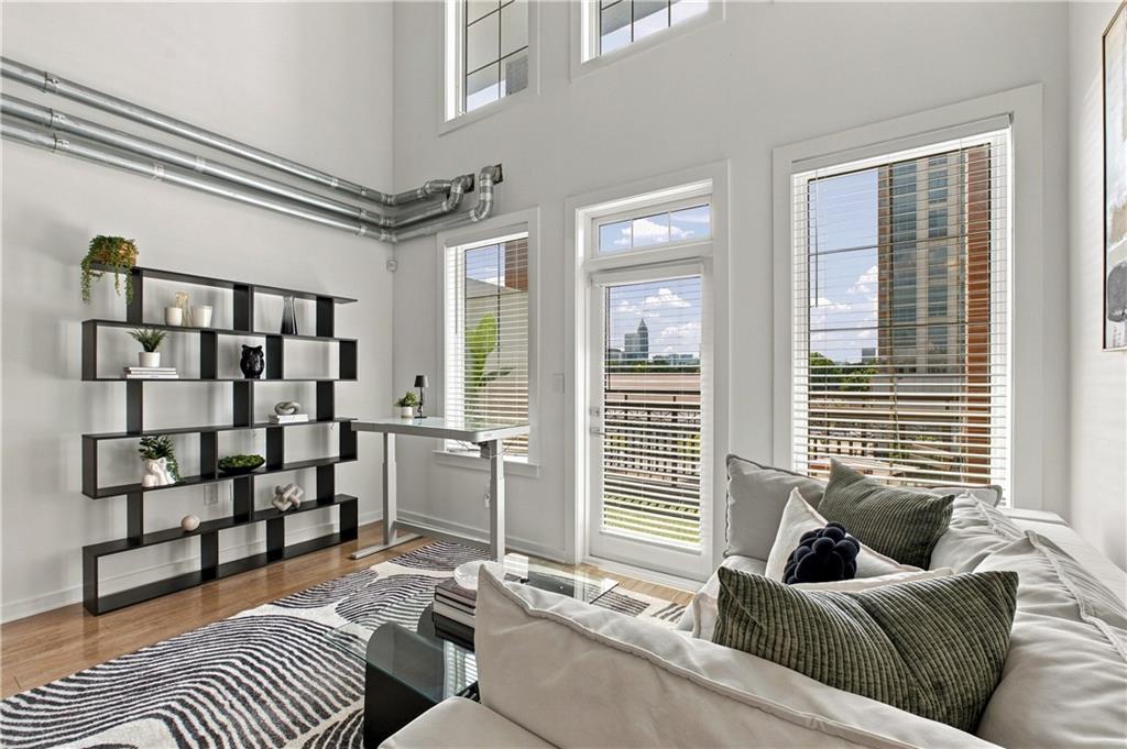 260 18th Street NW Unit 10304