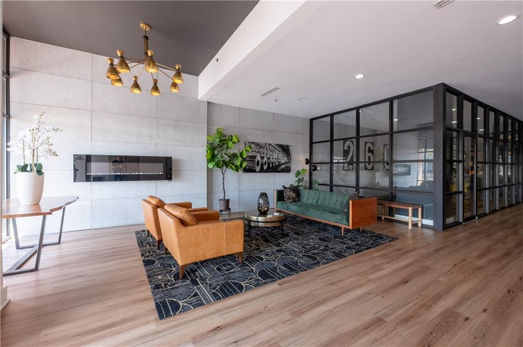 260 18th Street NW Unit 10304