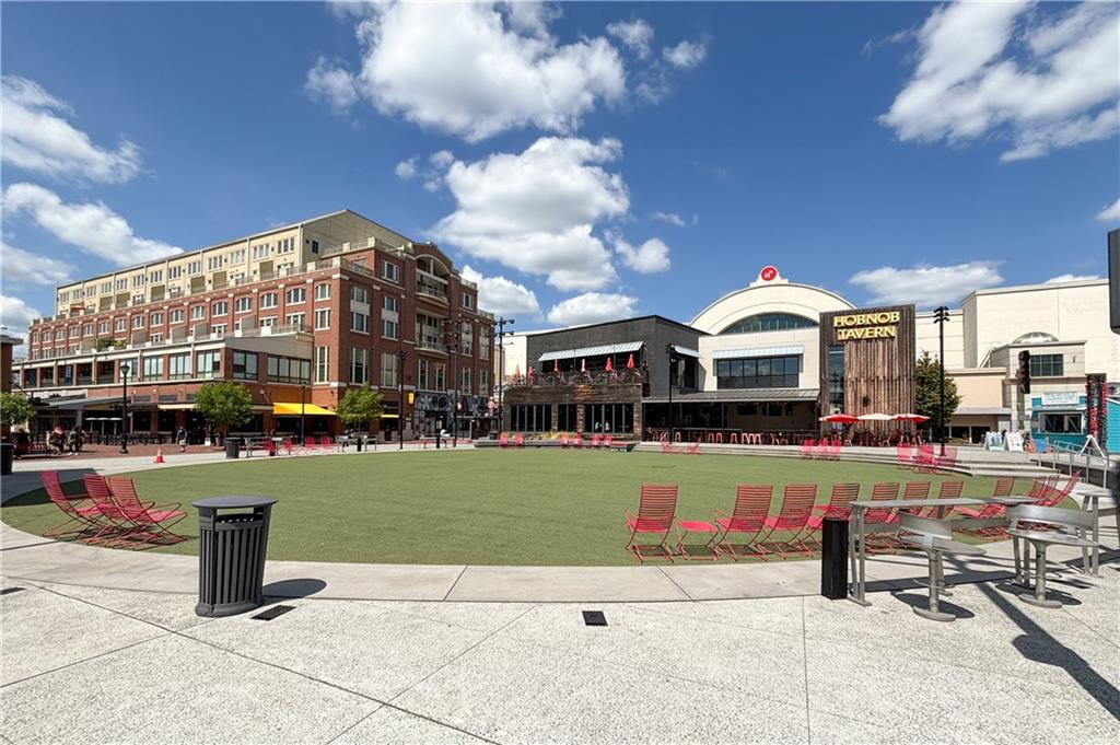 260 18th Street NW Unit 10304