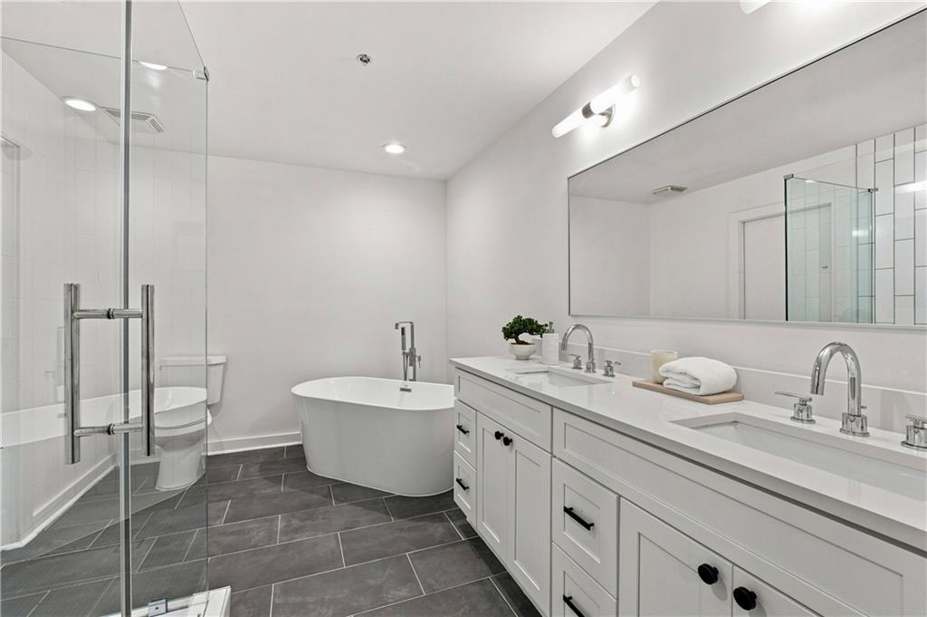 260 18th Street NW Unit 10304
