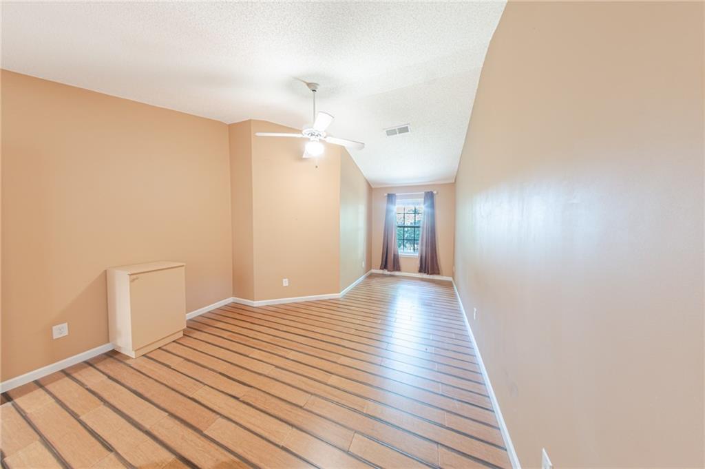 209 Cottonwood Creek Circle