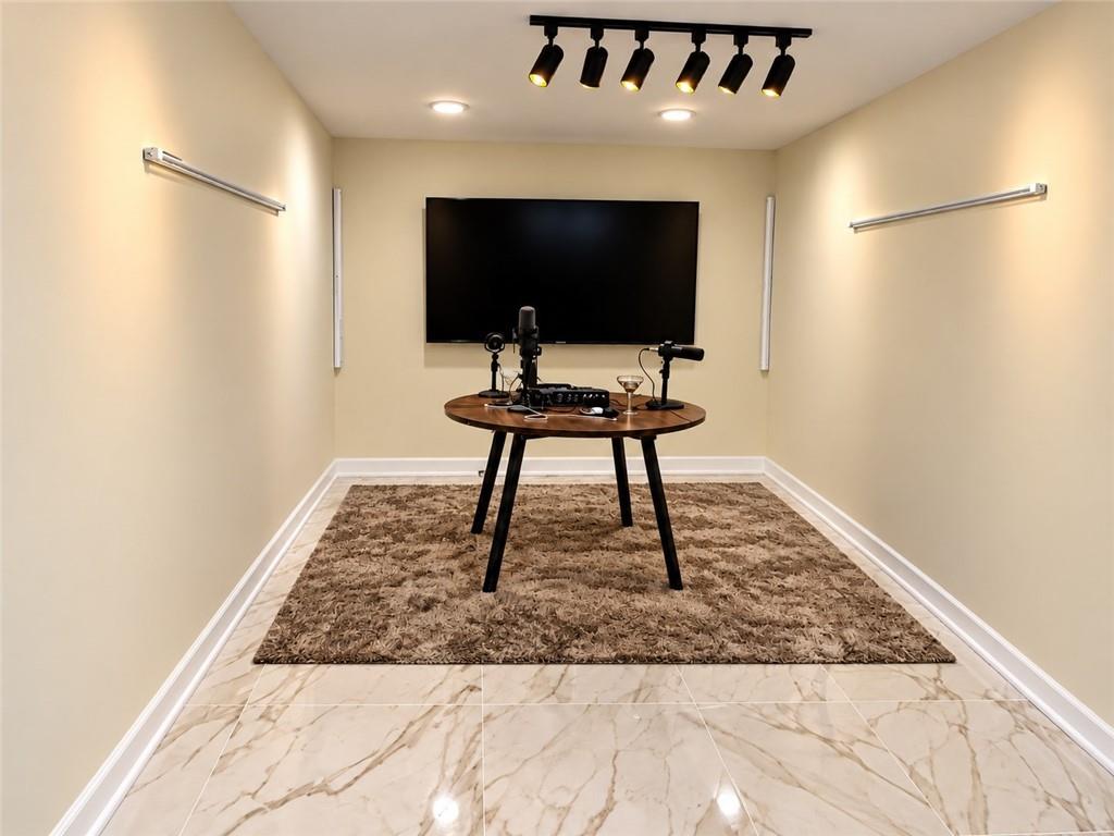 3878 Nielsen Court