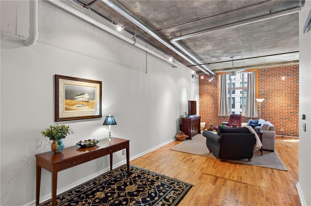 660 Glen Iris Drive NE Unit 407