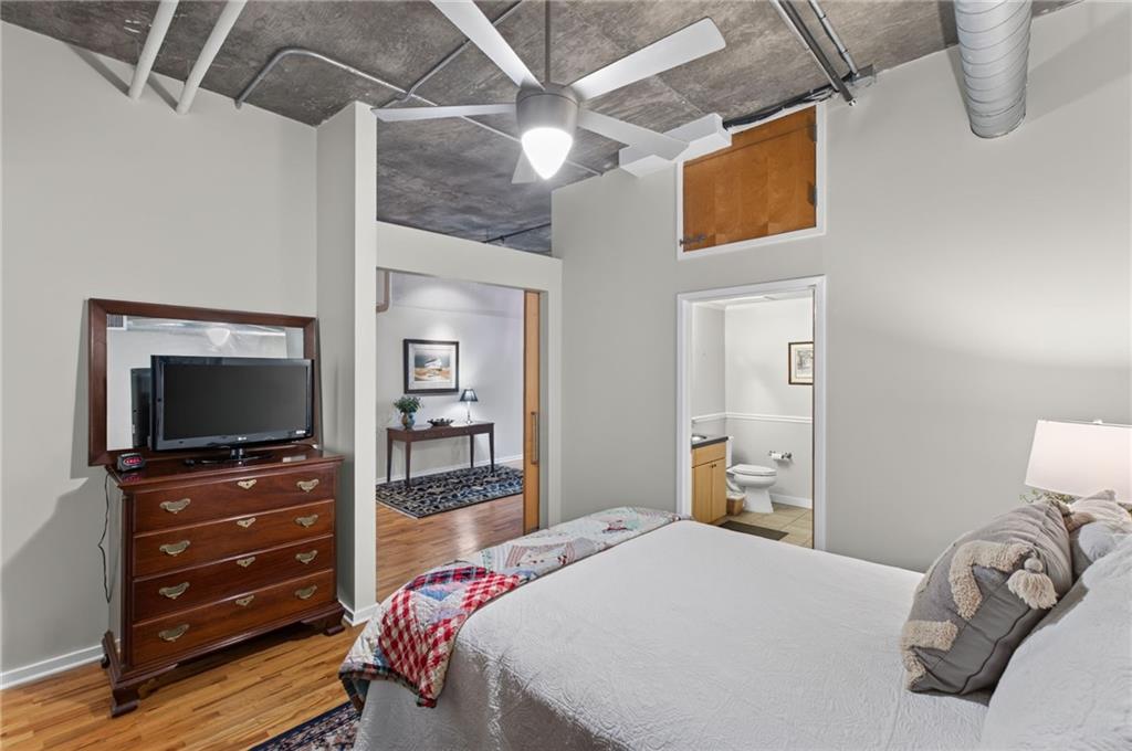 660 Glen Iris Drive NE Unit 407