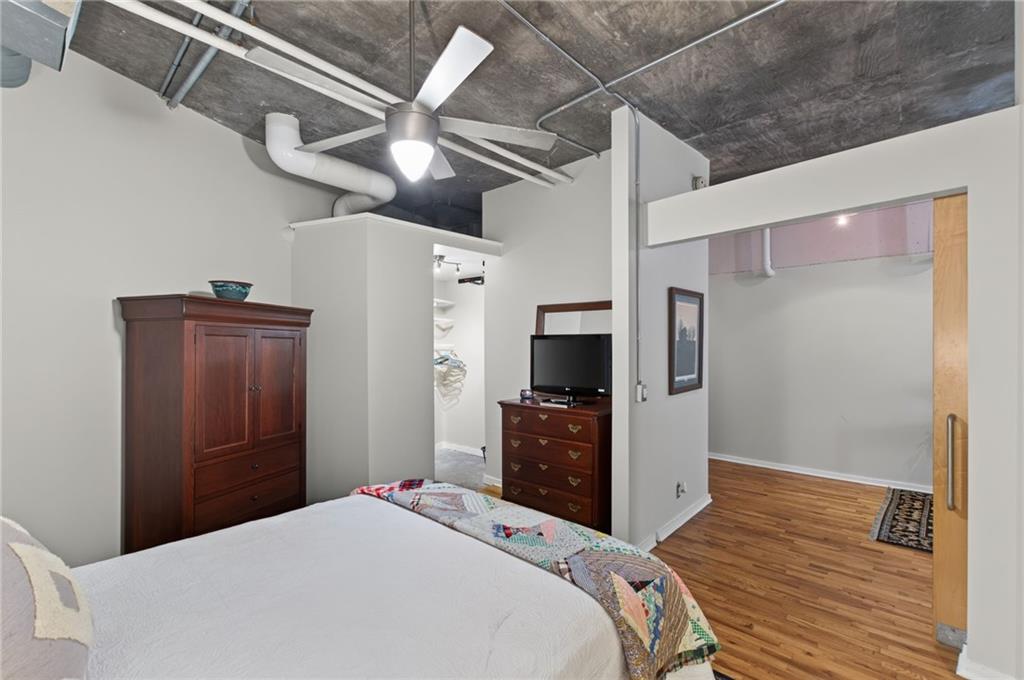 660 Glen Iris Drive NE Unit 407