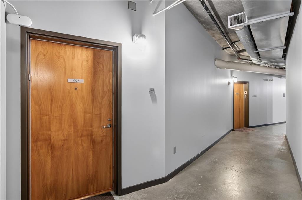660 Glen Iris Drive NE Unit 407