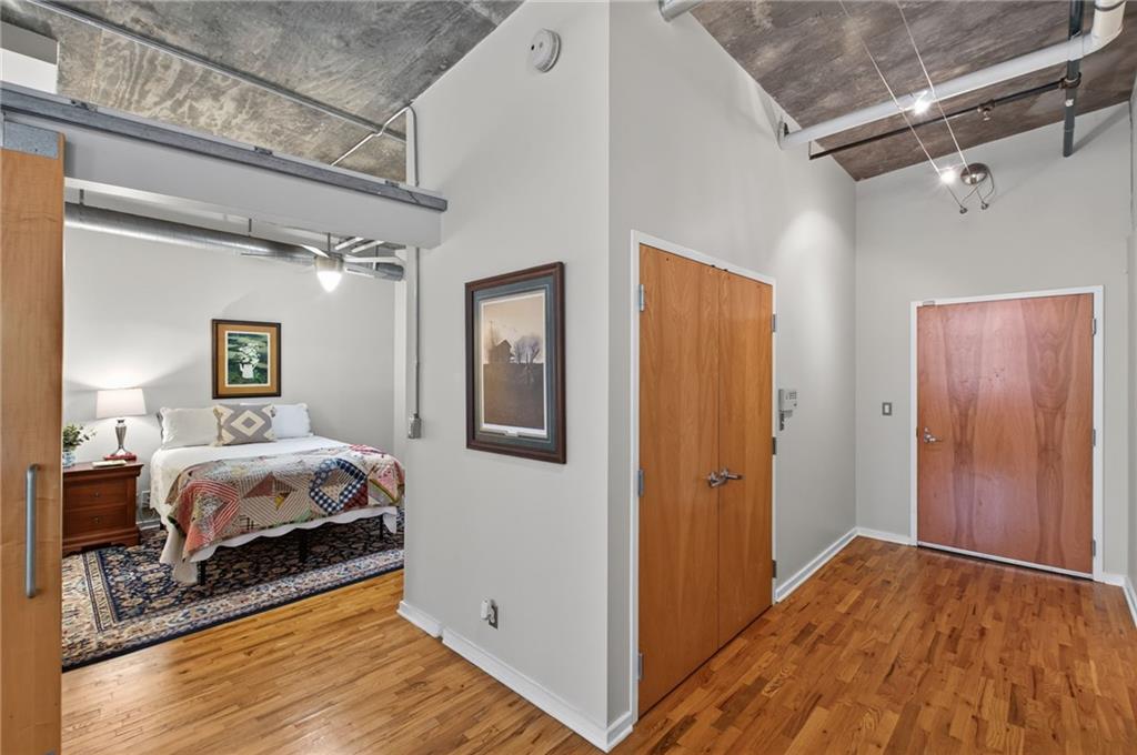 660 Glen Iris Drive NE Unit 407