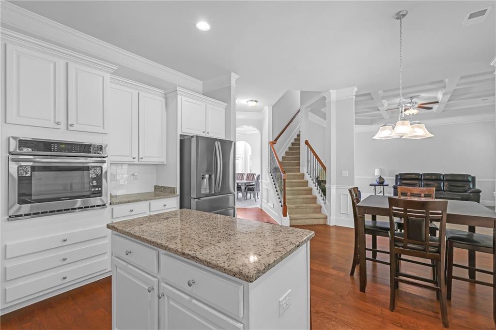 1336 Mandarin Lane