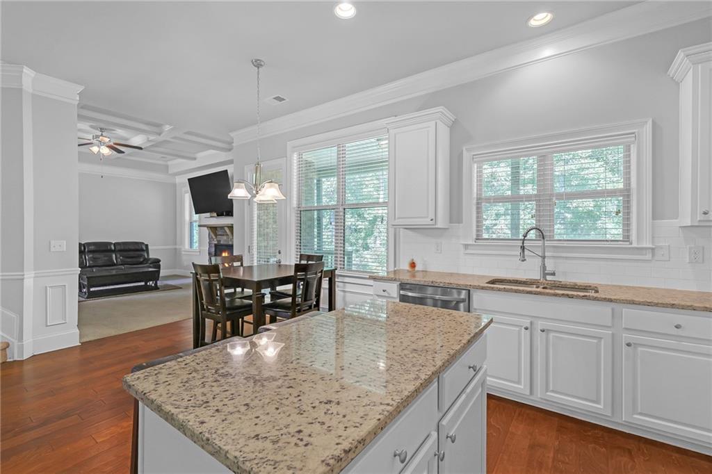 1336 Mandarin Lane