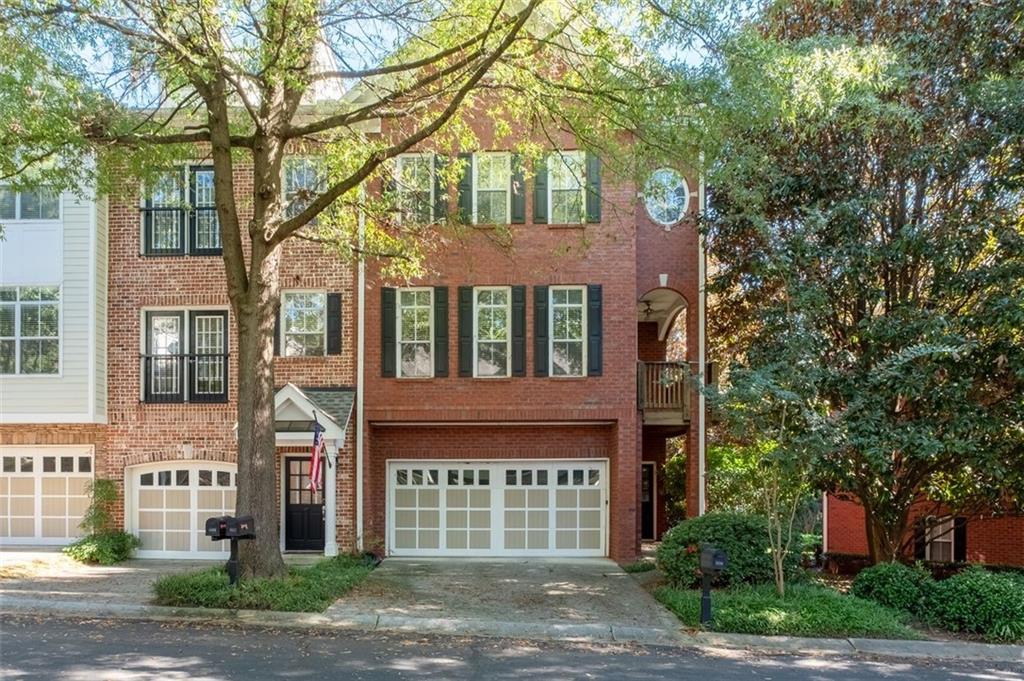 1116 Glenridge Place Unit 605