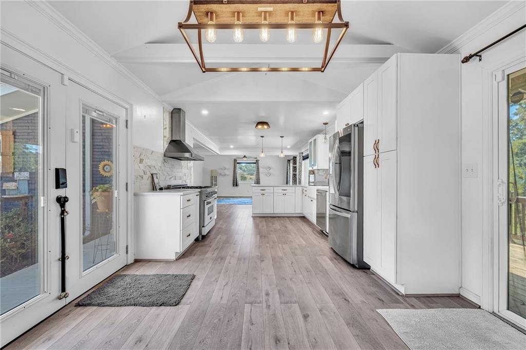 3515 Parkview Drive