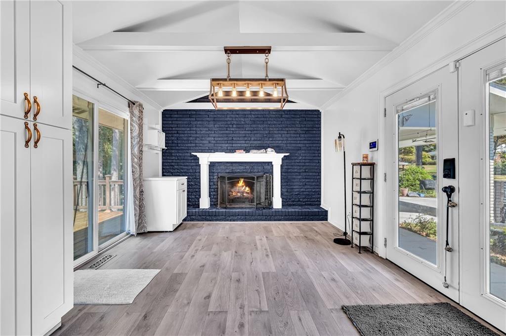 3515 Parkview Drive