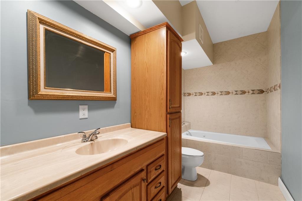 3717 Shady Maple Drive