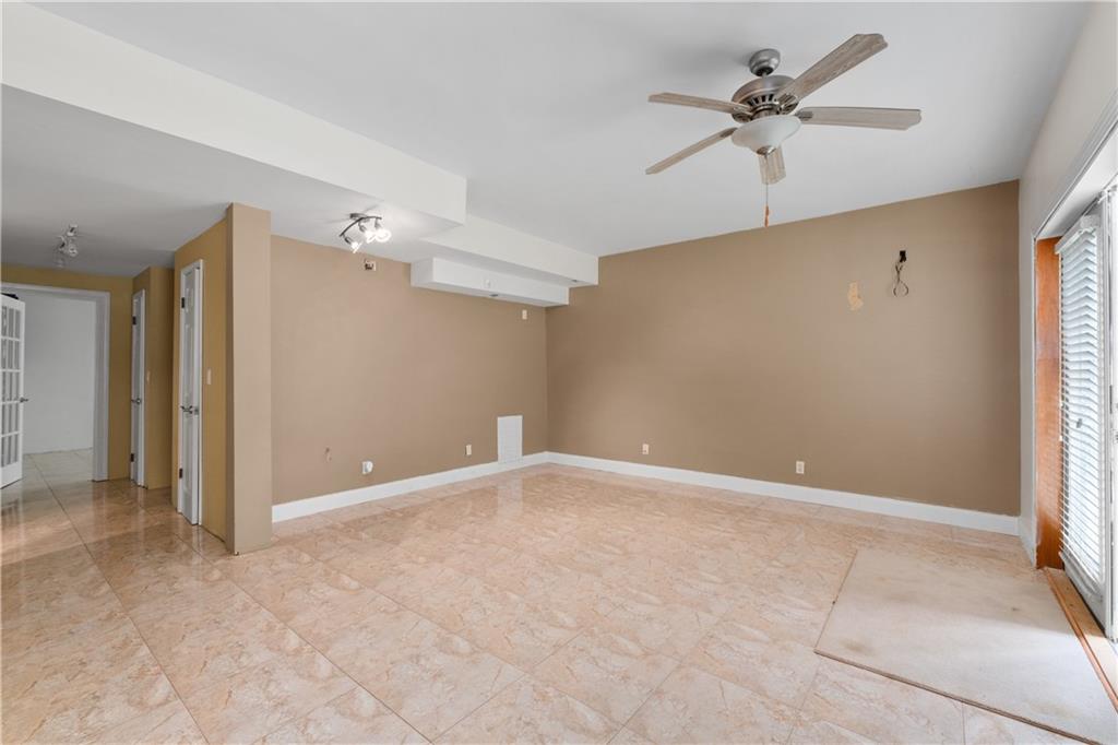 3717 Shady Maple Drive