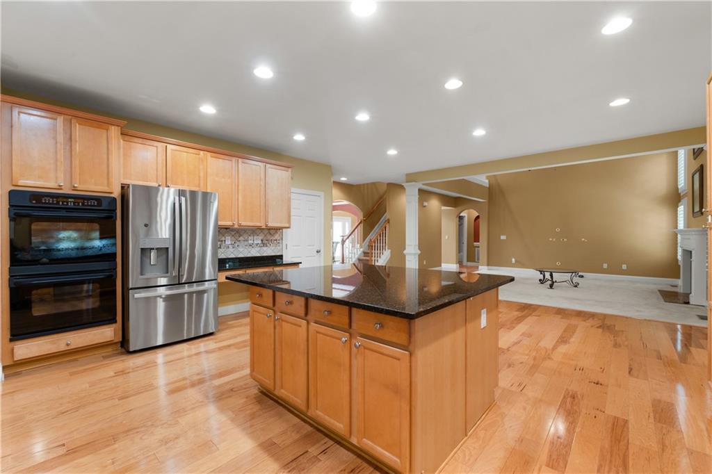3717 Shady Maple Drive