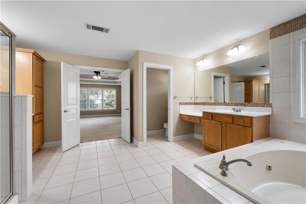 3717 Shady Maple Drive