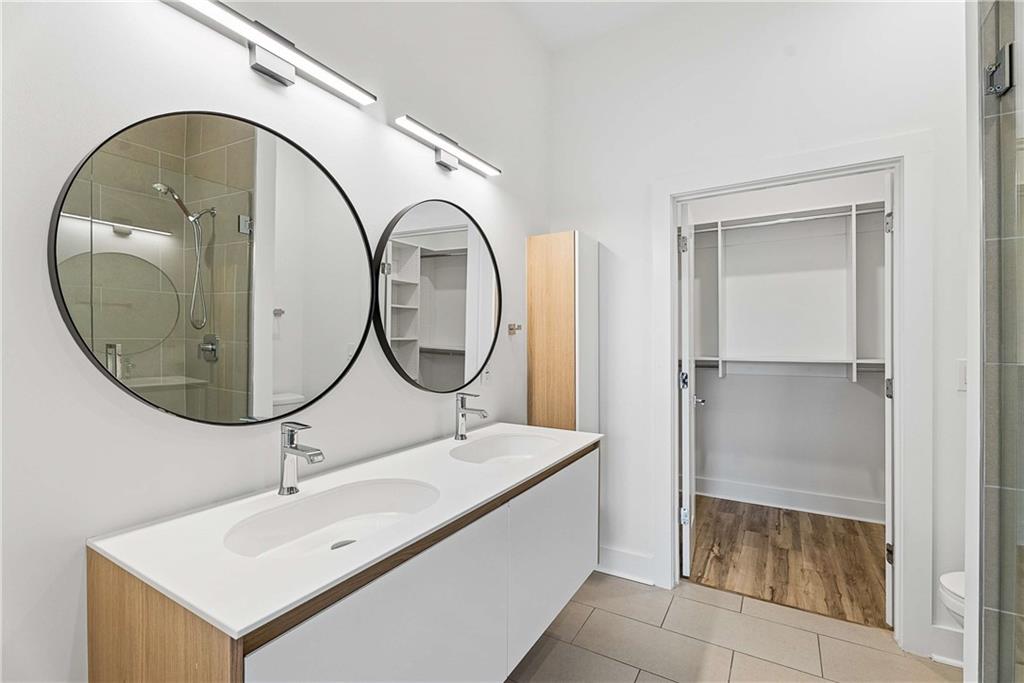 1155 Custer Avenue SE Unit 202
