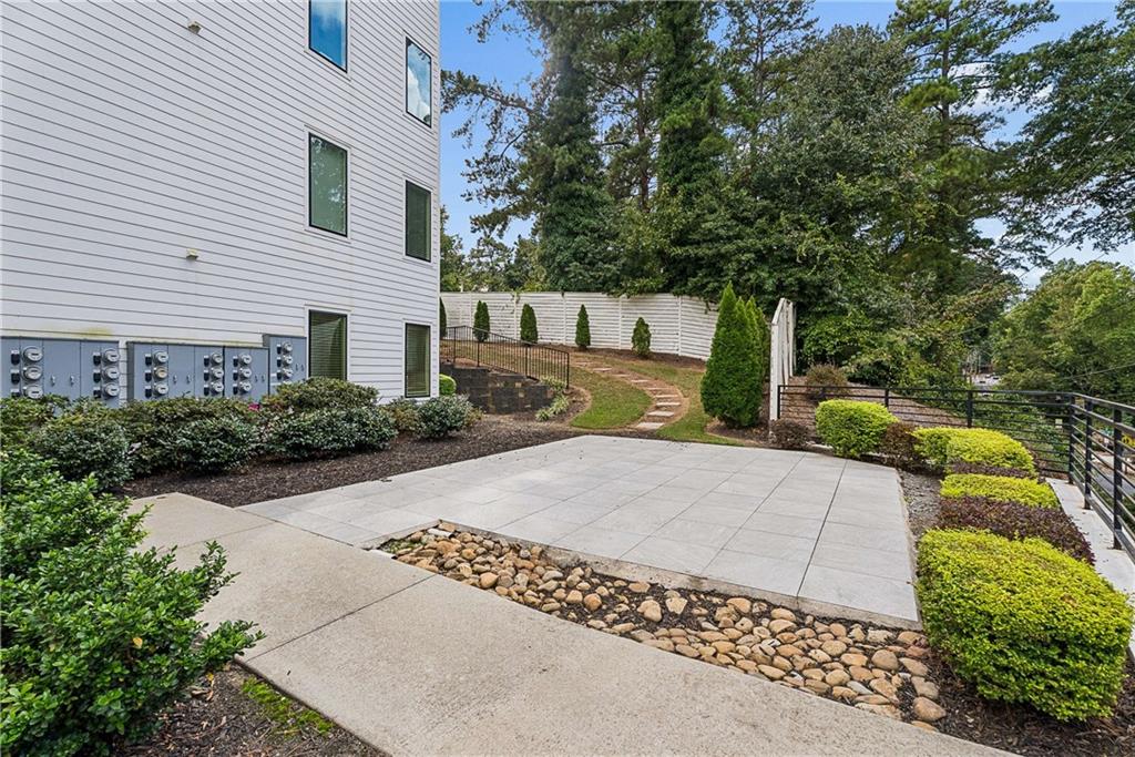 1155 Custer Avenue SE Unit 202