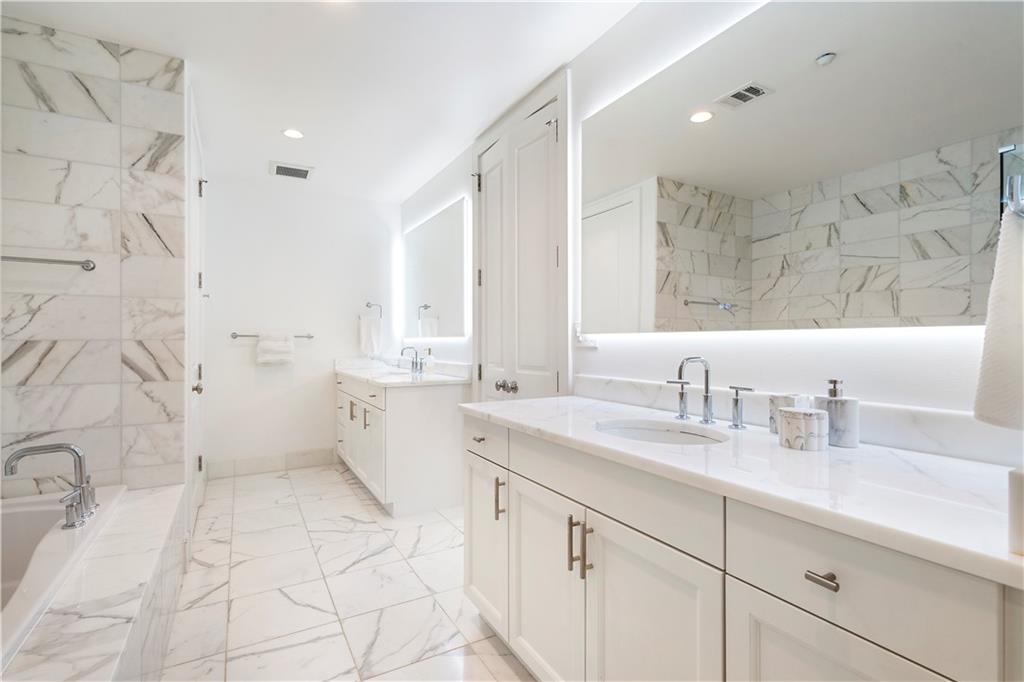 3630 Peachtree NE Unit 2204