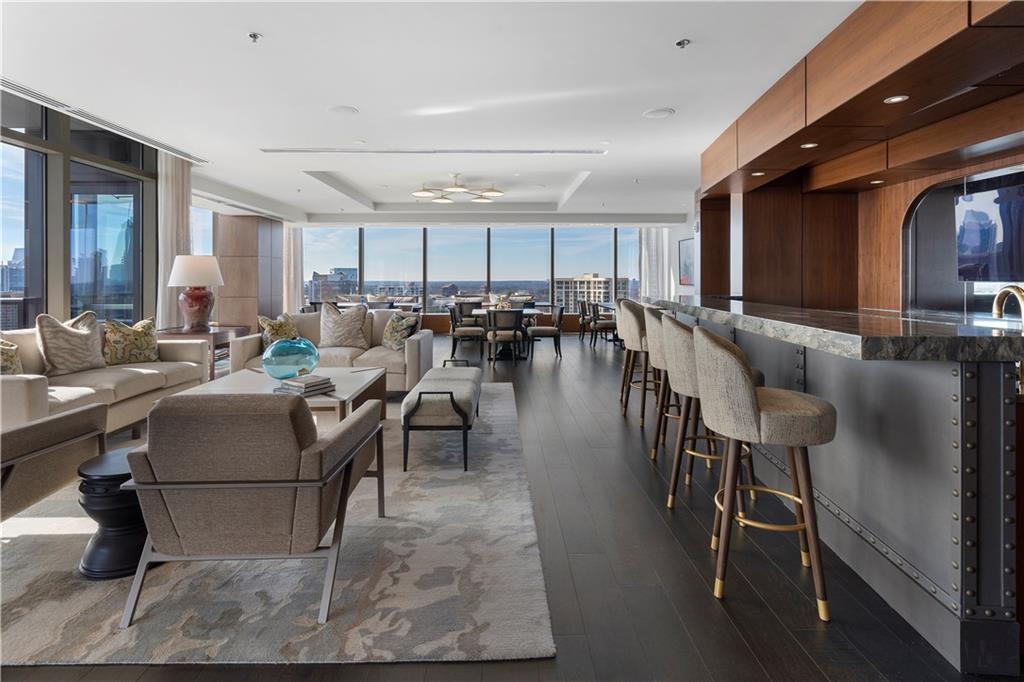 3630 Peachtree NE Unit 2204